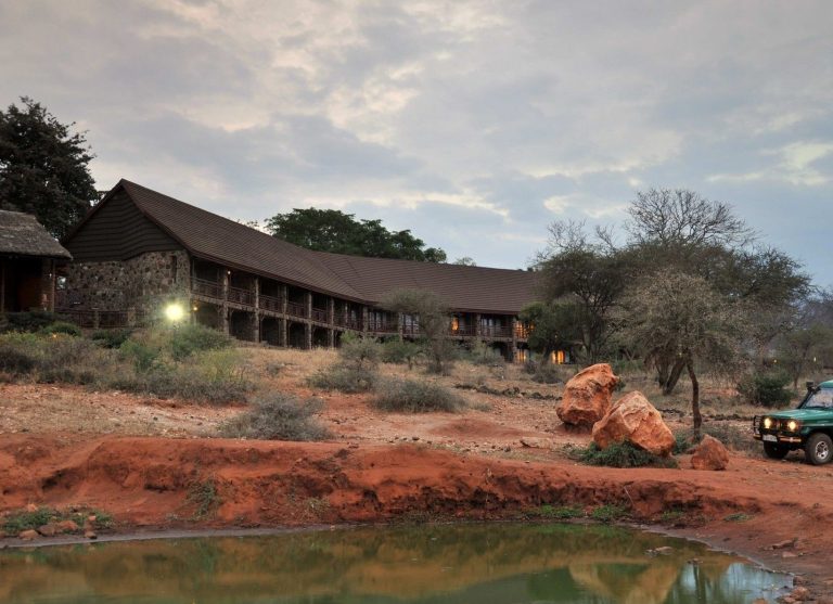 Kilaguni Serena Safari Lodge, Tsavo West lodge